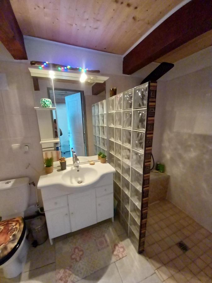 Вілла Loft Ambrussum, Jacuzzi, Jardin,Bbq Люнель Екстер'єр фото